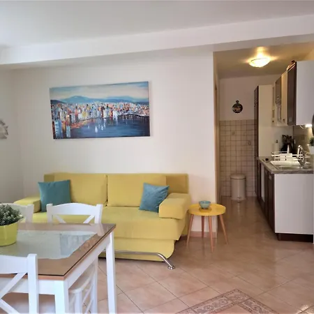 Nives Apartamento