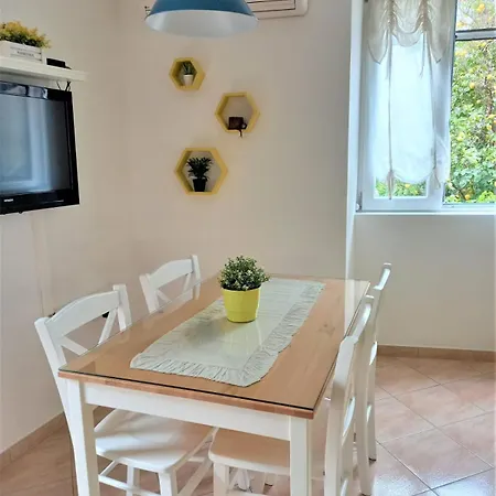 Apartamento Nives *