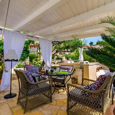Nives Apartment Trogir